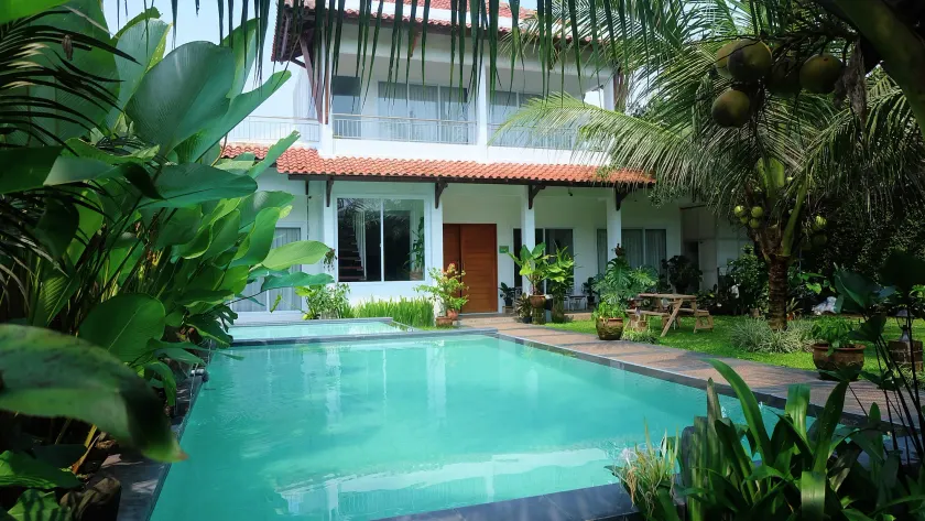 Villa Syariah Prambanan Private Swimming Pool by Simply Homy - Image 1