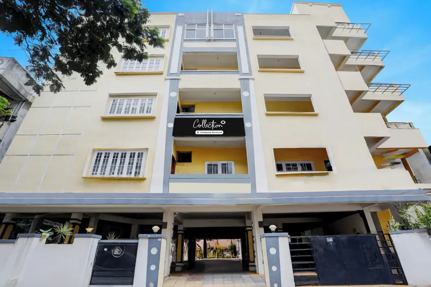 Collection O Begumpet Alpine Glow - Image 1