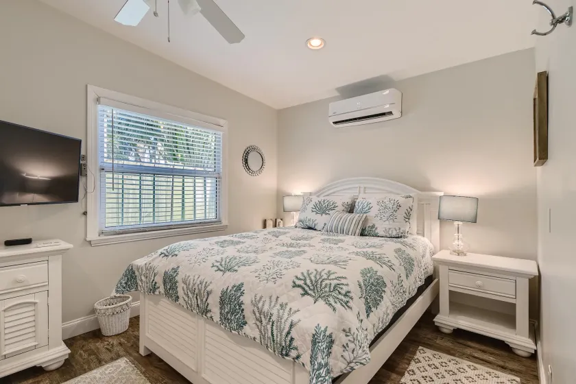 Nini's Cottage - Family-Friendly Pool Days and Cabana Nights Await - Zimmer