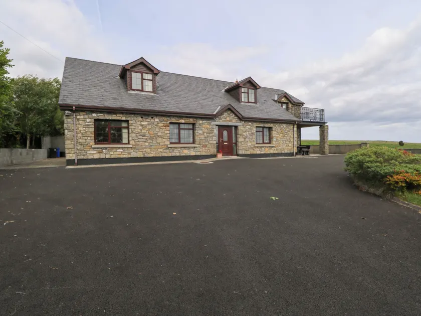 Doonalton House - Image 1
