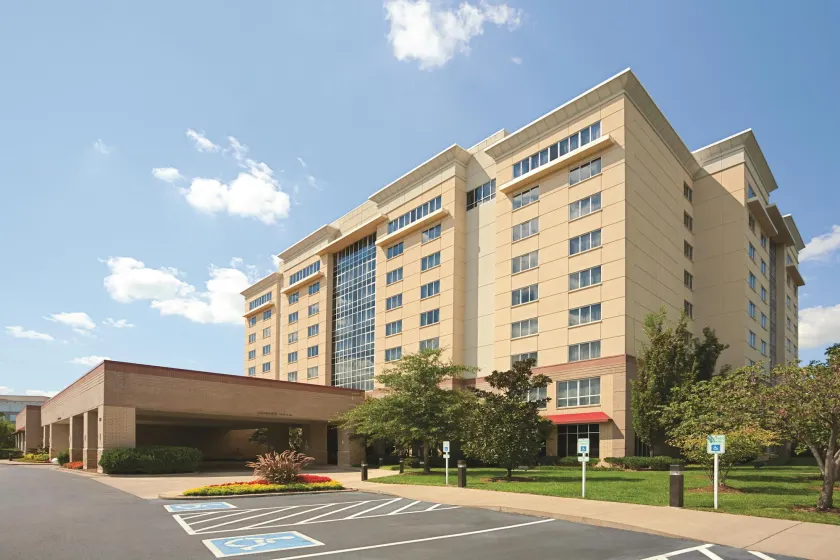 Embassy Suites by Hilton Franklin Cool Springs - Image 1