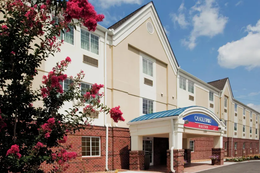 Candlewood Suites Colonial Heights - Fort Lee by IHG - Image 1