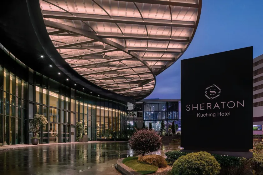 Sheraton Kuching Hotel - Image 1