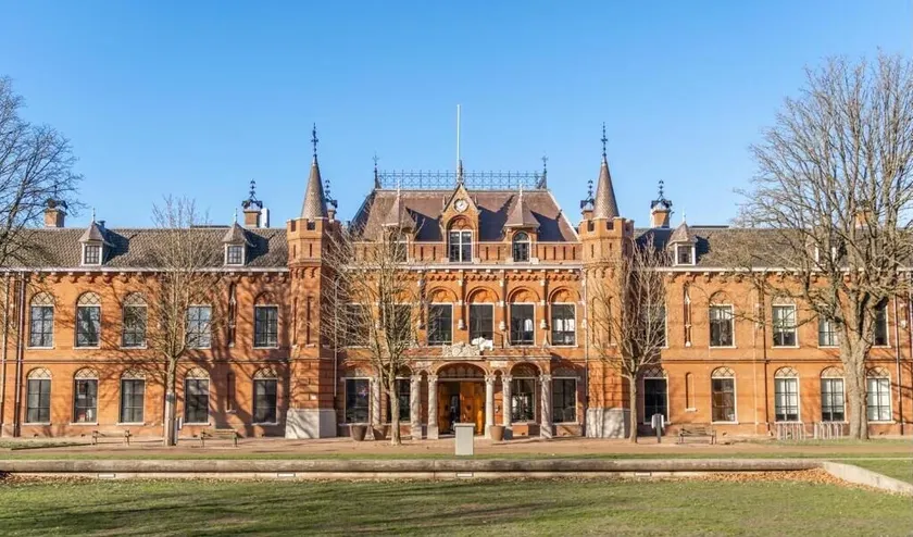 Hotel Botanique Breda - Image 1