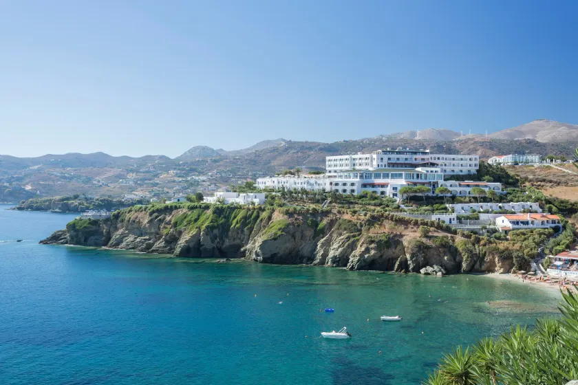 Peninsula Resort & Spa - Image 1