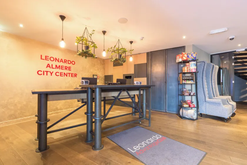 Leonardo Hotel Almere City Center - Réception