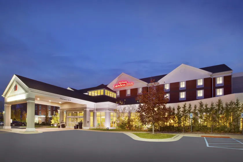Hilton Garden Inn Detroit/Novi - Image 1