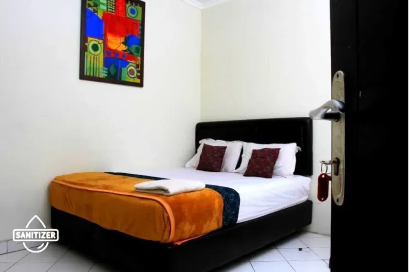 Bantal Guling Trans - Image 1