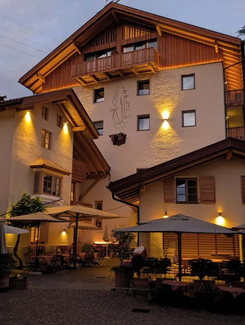 Hotel Schmuckhof - Image 1