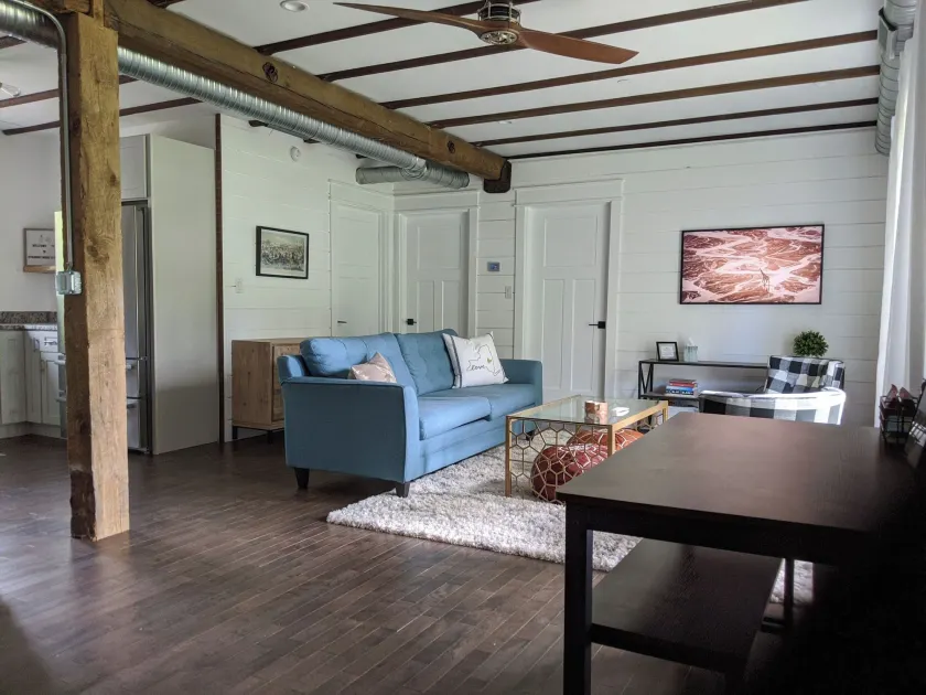 Historic Barn - 2 Bedroom Apartment Close To Legoland NY - Image 1