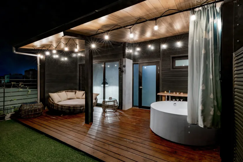 Loft Inn - Image 1