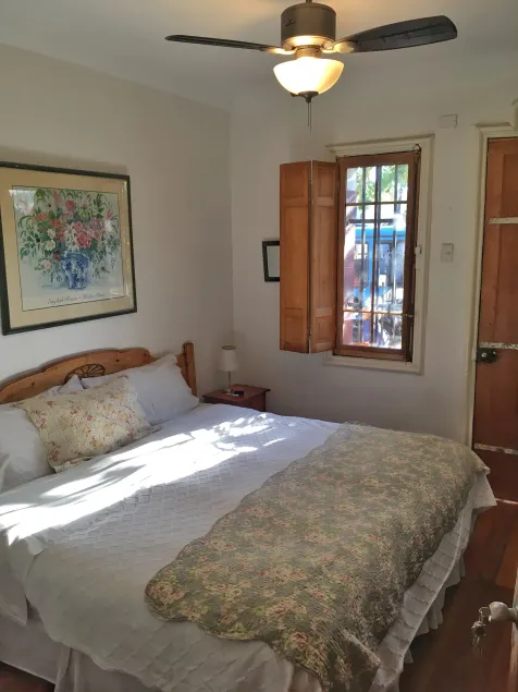 Tralkan B&B - Image 1