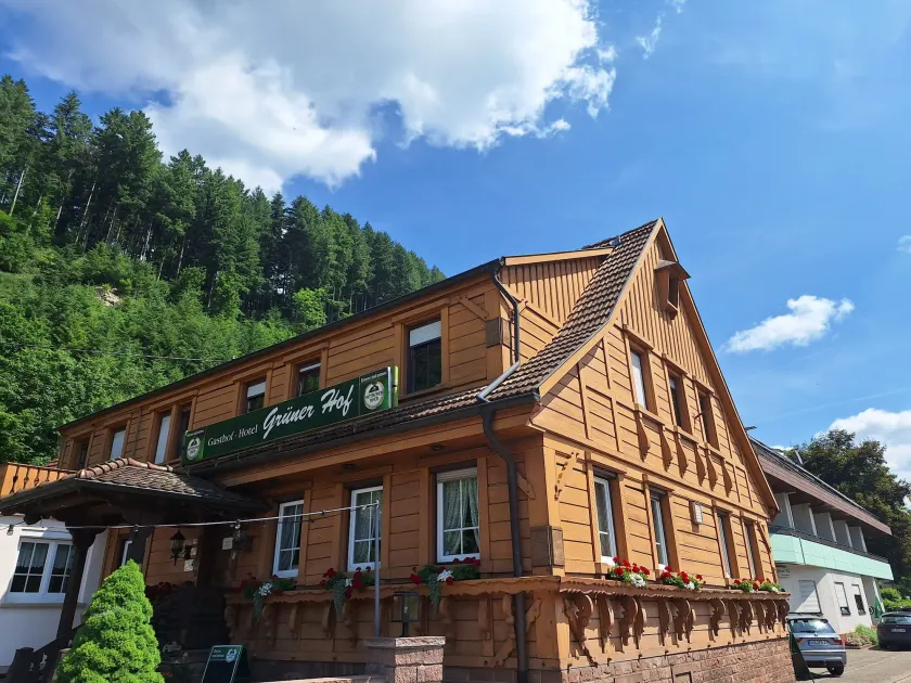Grüner Hof - Image 1