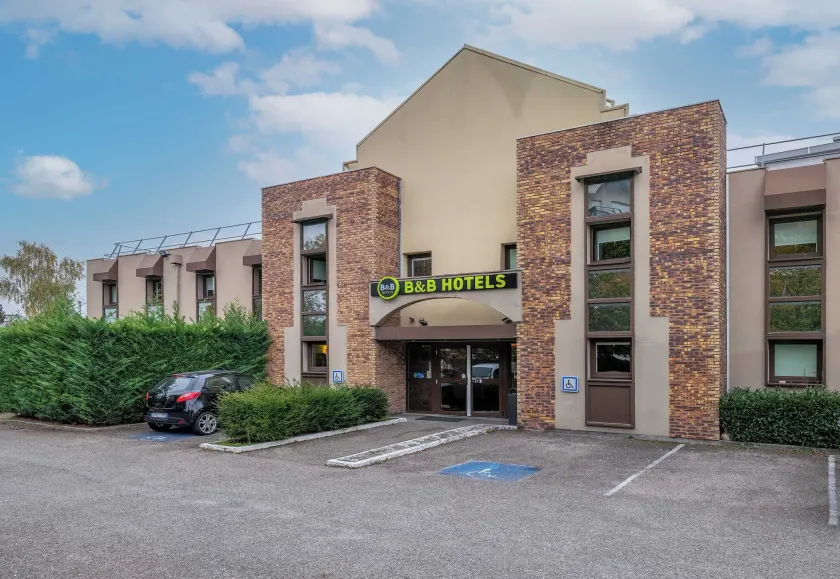 B&B HOTEL Annemasse Est - Image 1