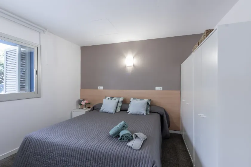 Residencia universitaria Campus del Mar - Image 1