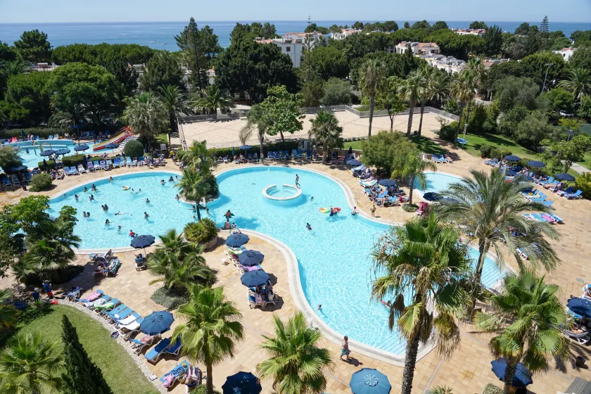 Alfagar Aparthotel - Image 1