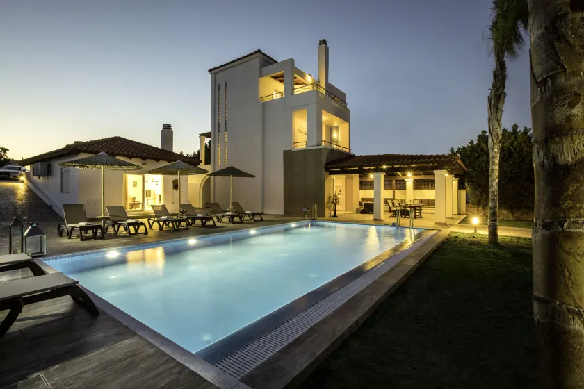 Antonoglou Beach Villas, Gennadi - Image 1