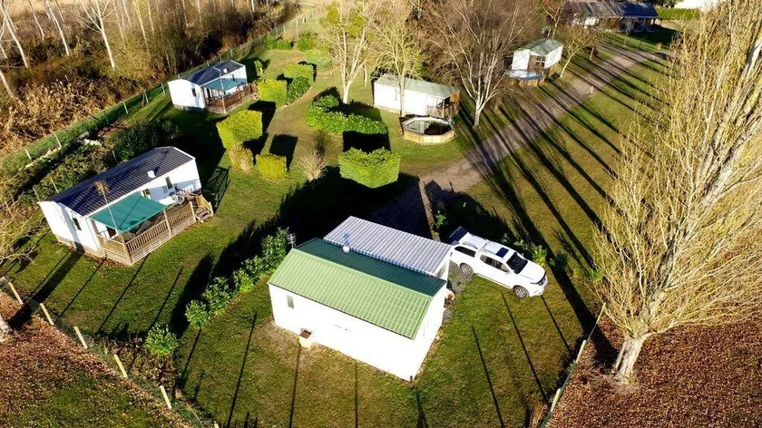 Camping les Terrasses de Rivarennes - Image 1