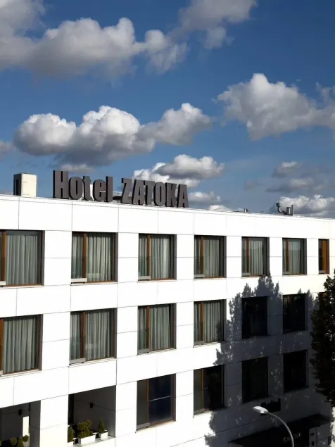 Hotel Zatoka - Image 1