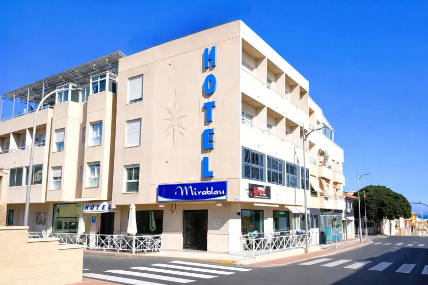Hotel Mirablau - Image 1