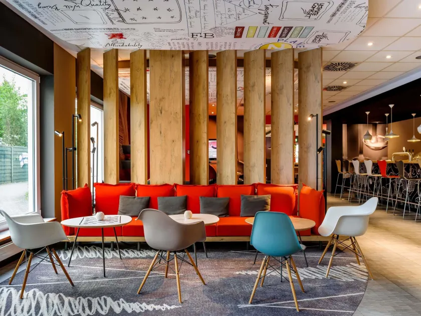 ibis Hotel Frankfurt Airport - Image 1