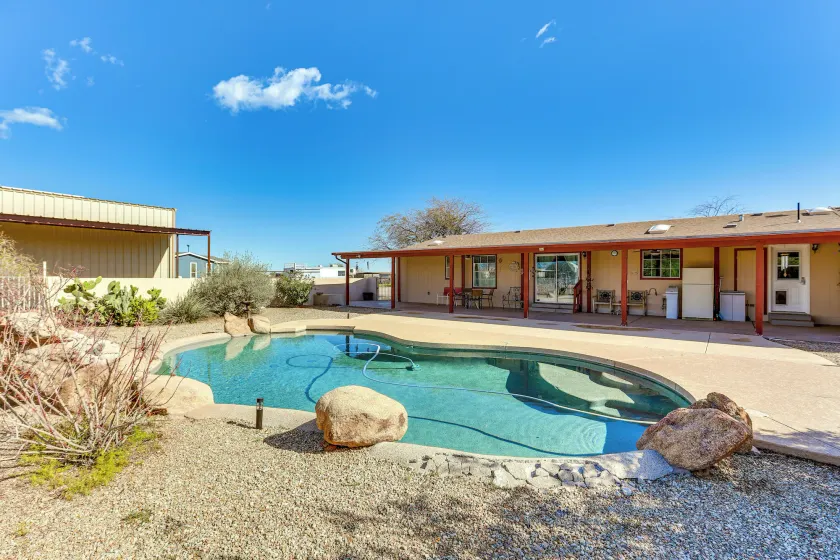 Furnished Patio! Group Desert Escape in Morristown - Image 1