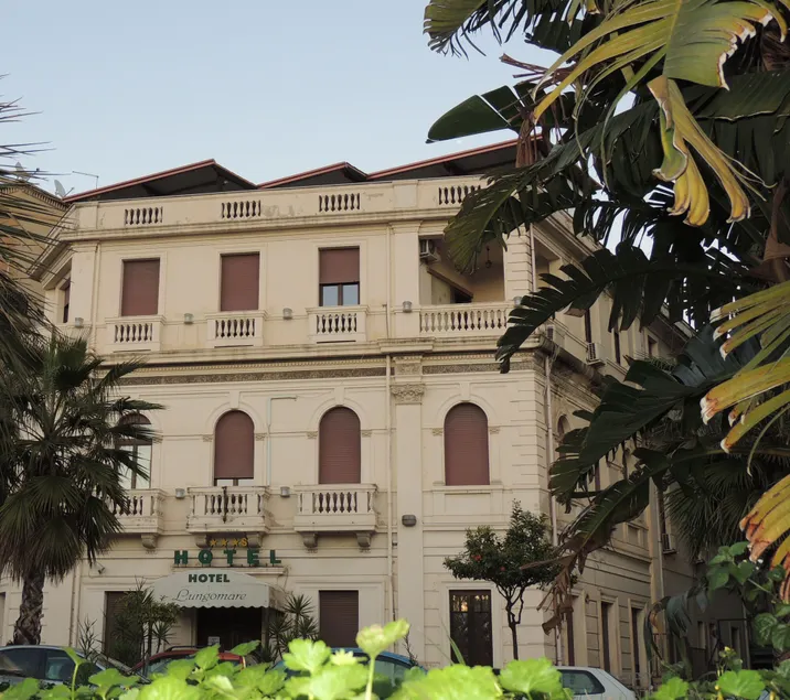Hotel Lungomare - Image 1