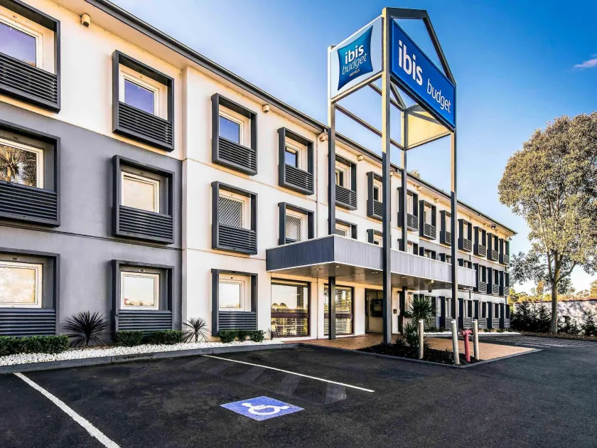 ibis Budget - Campbelltown - Image 1