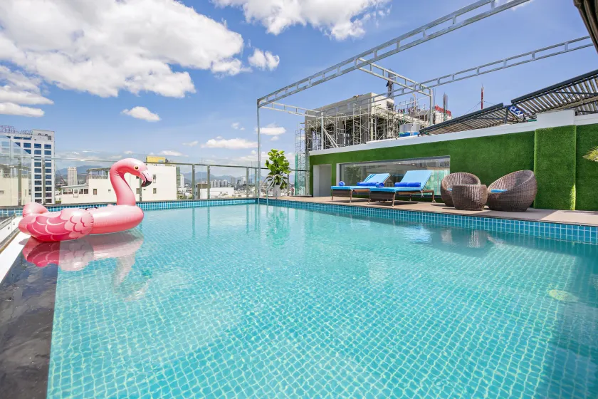 Celina Hotel & Apartment - Image 1