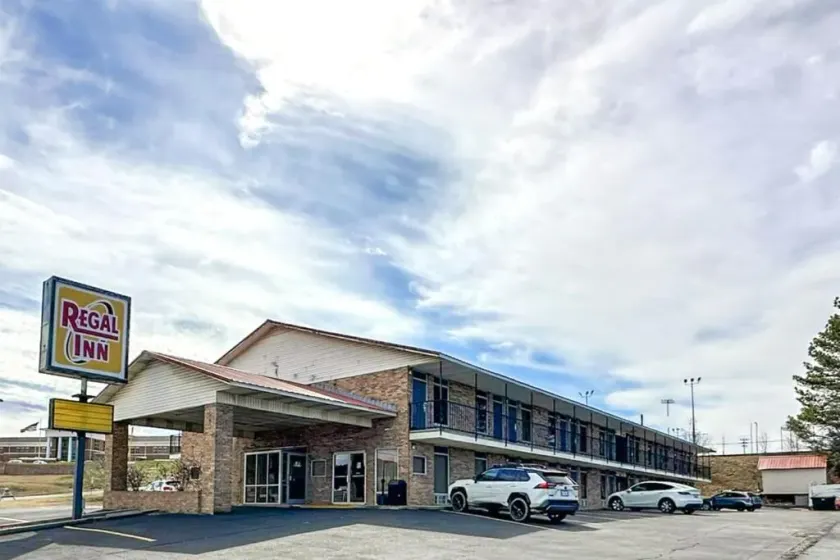 Regal Inn Guntersville Hwy 431 - Image 1