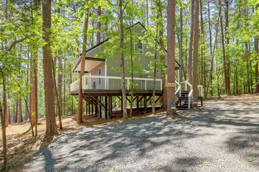 Greers Ferry Treehouse-style Cabin w/ Lake Access! - Innvendig