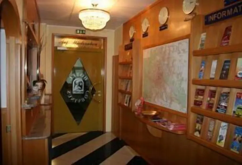 Hotel Corvinus Vienna - Hall