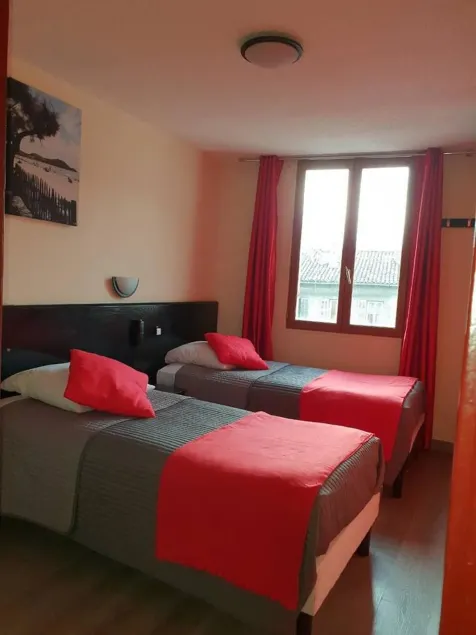 Hôtel Victory Marseille - Image 1