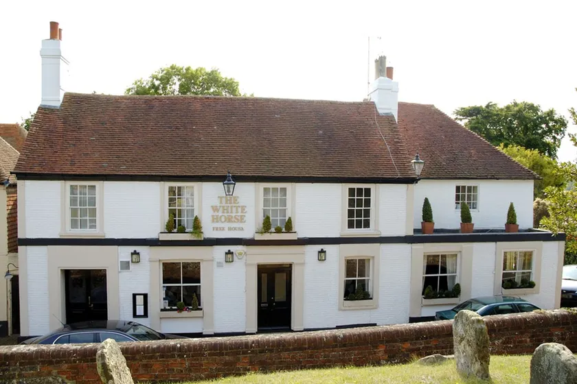 The White Horse Inn - Image 1