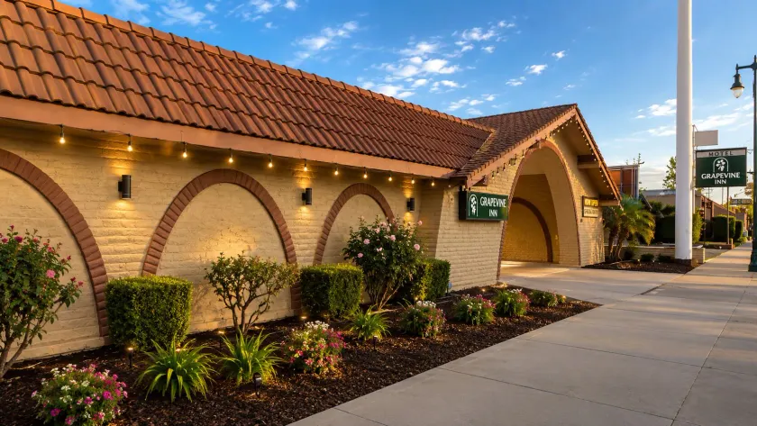 Grapevine Inn - Image 1