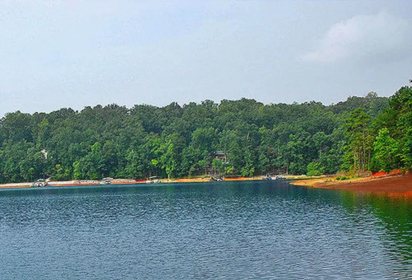 Carolina Landing RV Resort - Caravan Park - Image 1