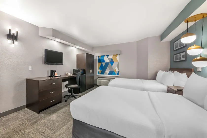 Sleep Inn Miami Airport - Image 1