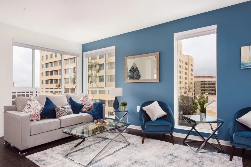 New Downtown LA Luxury Jr. Penthouse - Image 1