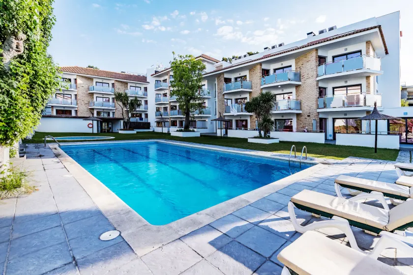 Apartamentos Sunway Apollo - Image 1