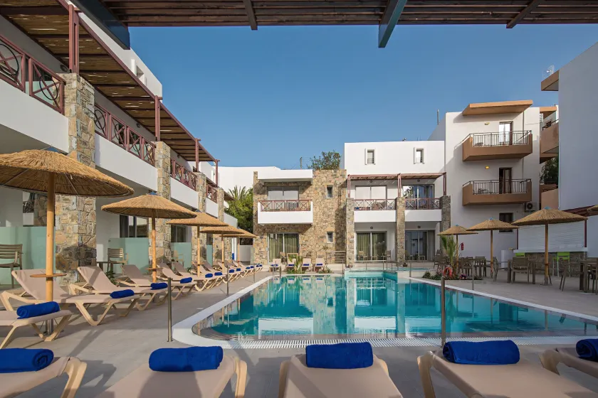 South Coast Hotel - Image 1