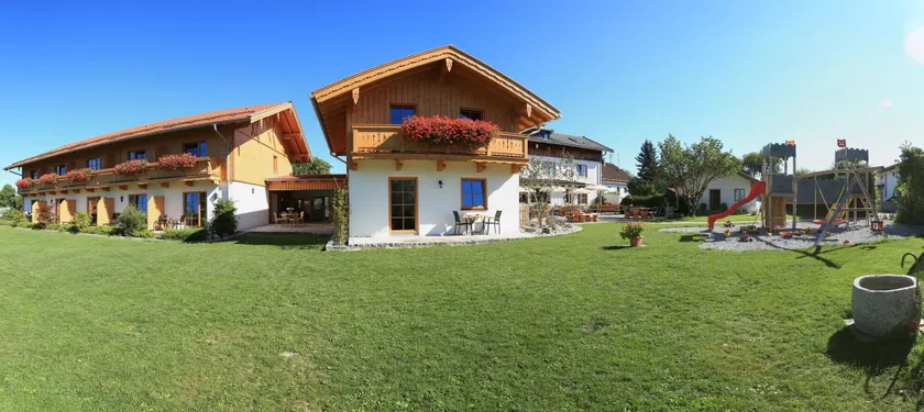Pension Schweizerhaus Garni - Image 1