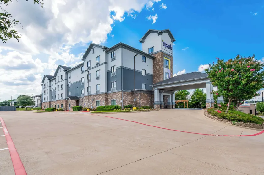 Spark by Hilton Longview - Image 1