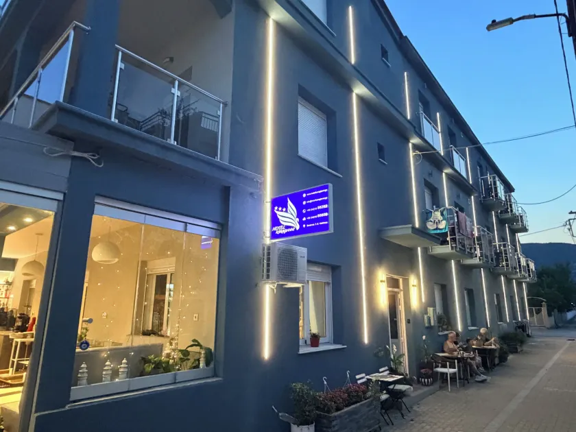 Hotel Karagianni - Image 1