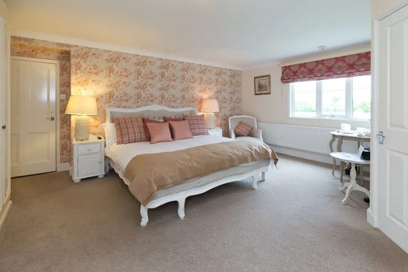 Whitethorn Bed and Breakfast - Image 1