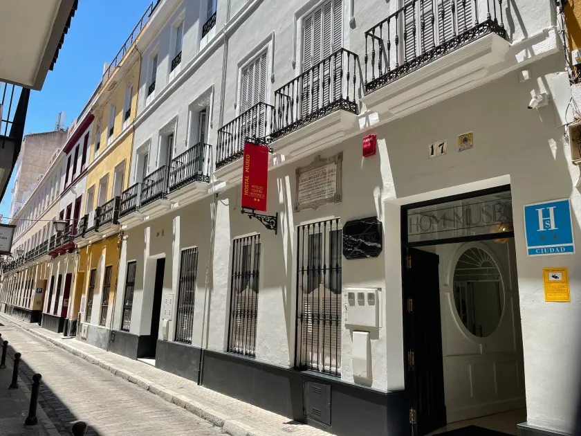 Hostal Hom Museo - Image 1