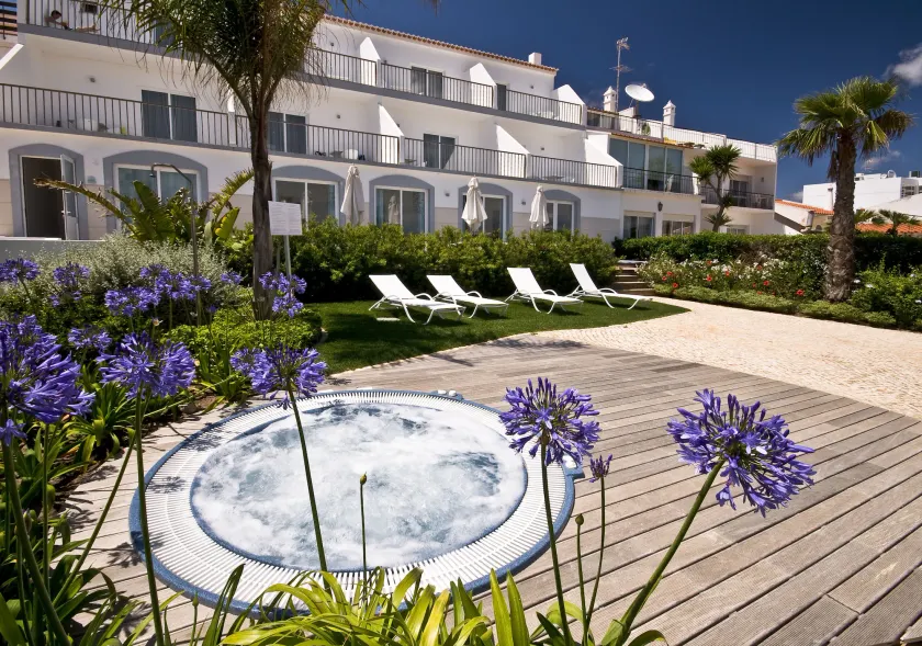 Mareta View - Boutique Bed & Breakfast - Image 1