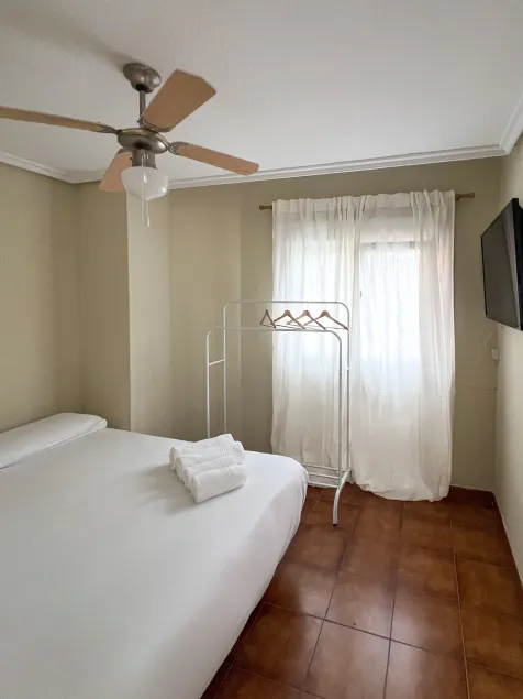 Hostal Entre Puertas - Chambre