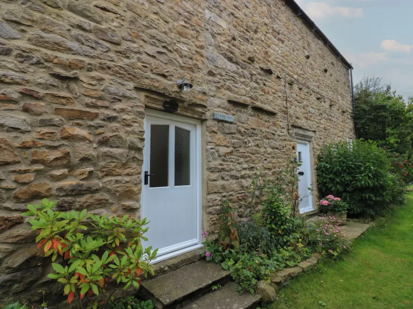 Cross Beck Cottage - Image 1