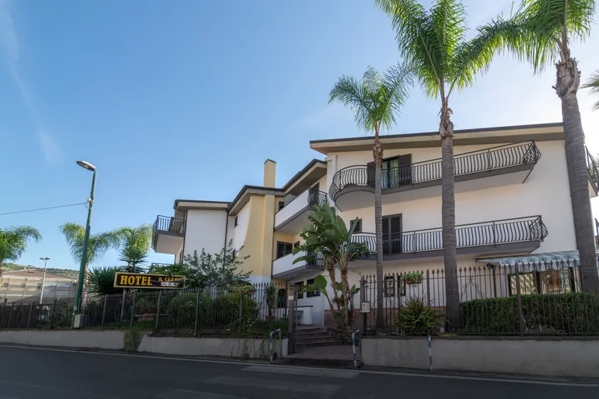 Hotel Il Ceppo - Image 1