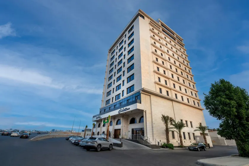 Sunday Jeddah Hotel - Image 1